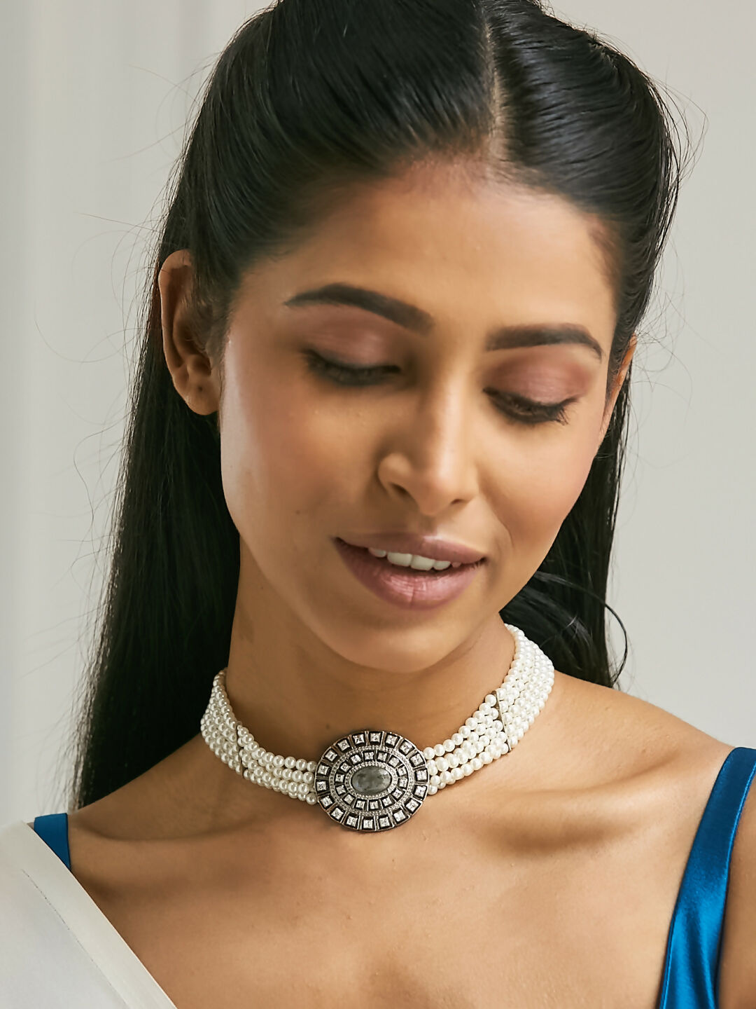 Nuyug Pearl Beaded Semi Precious Labradorite Stone & Enamelled Choker Necklace | Swadesiicart