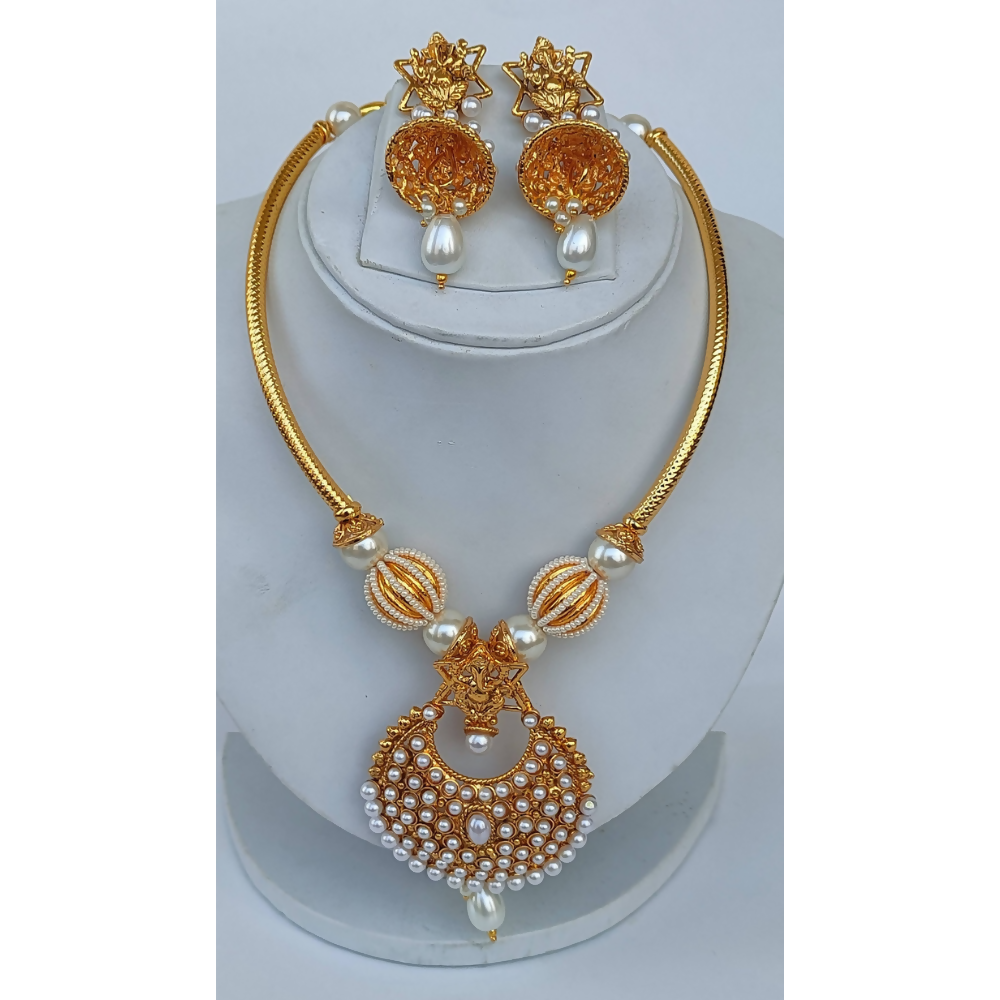 White Kemp Ganesh Temple Neckalce Set - Swadesiicart