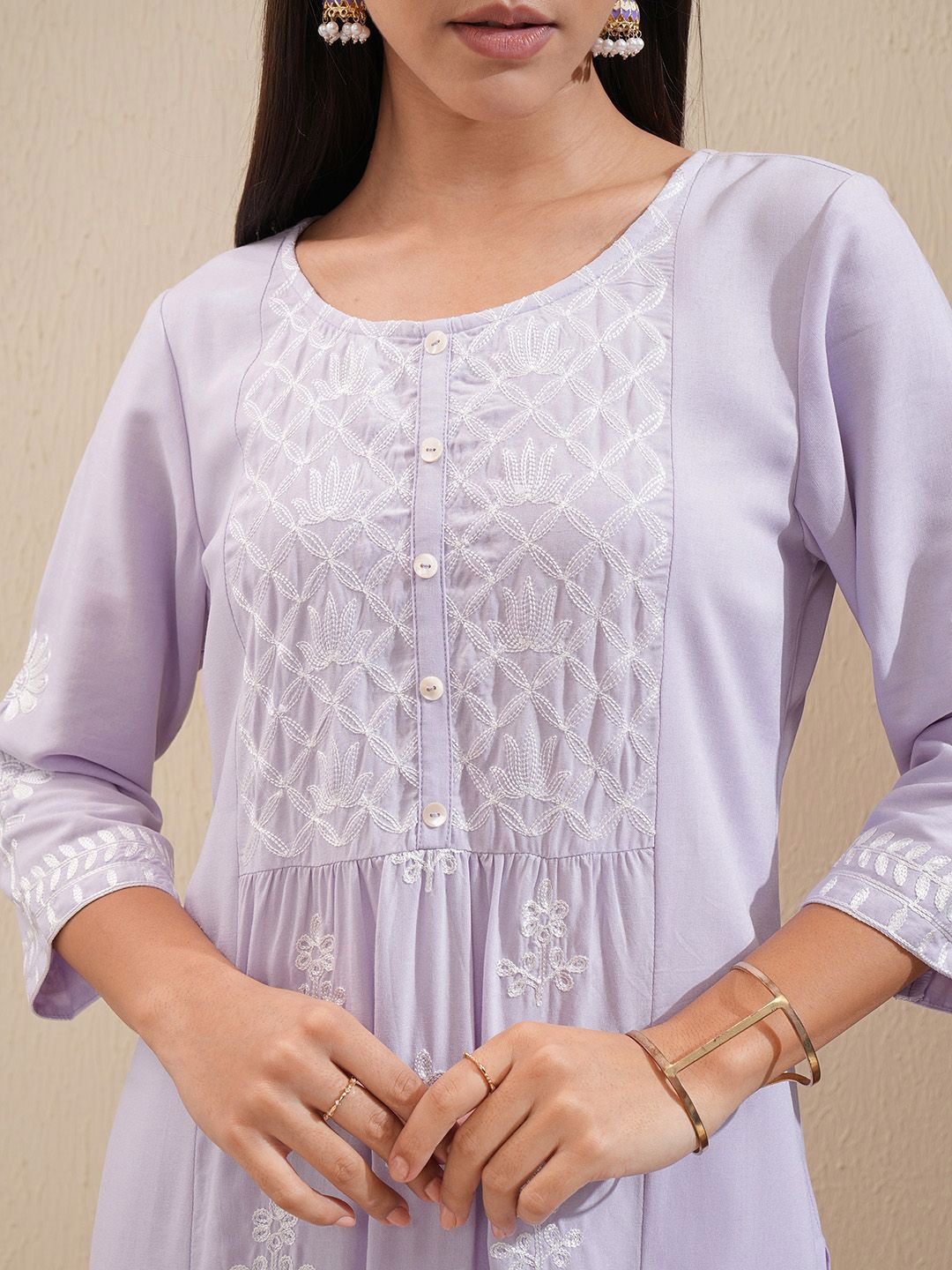 Vishudh Floral Embroidered Straight Kurta with Palazzos - Swadesiicart