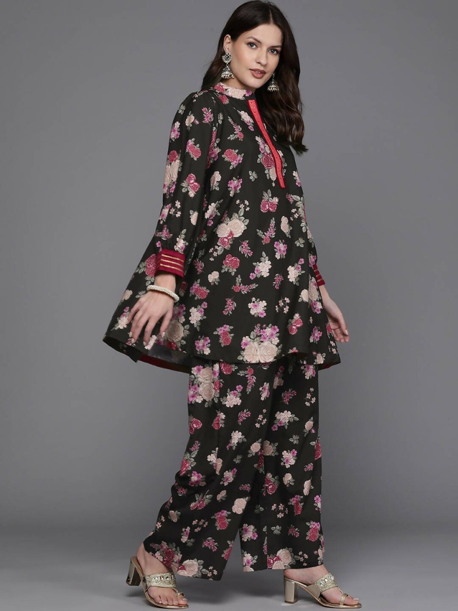 Ahalyaa Women Floral Printed Tunic with Palazzos - Black Color | Swadesiicart
