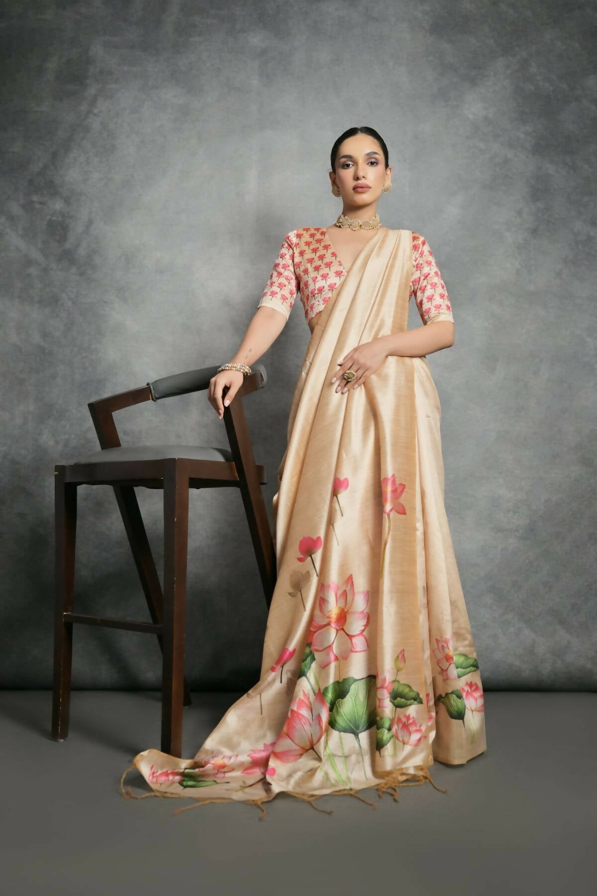 Vishnu Weaves Women's Yellow Soft Tussar Silk Printed Saree with Blouse - Swadesiicart