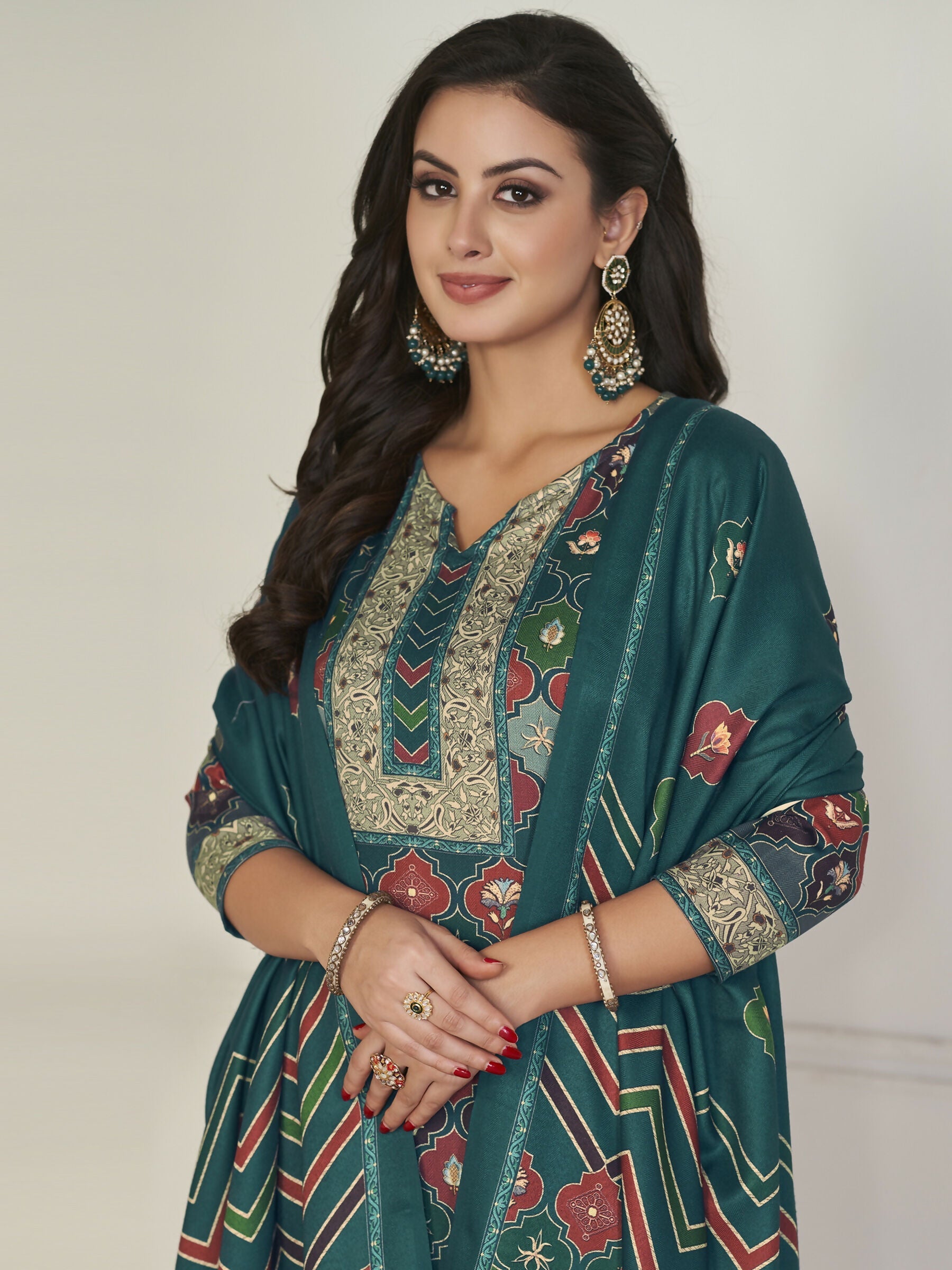 Jyoti Fashion Women's Multicolor Pashmina Digital Printed Kurta with Trouser & Dupatta | Swadesiicart