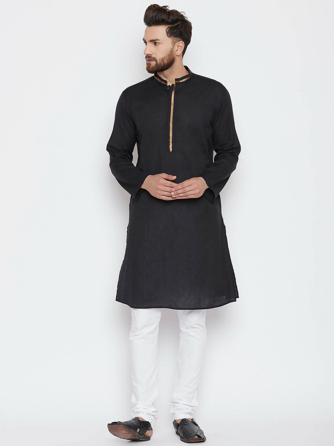 Even Apparels Black Color Pure Cotton Men's Kurta With Band Collar | Swadesiicart