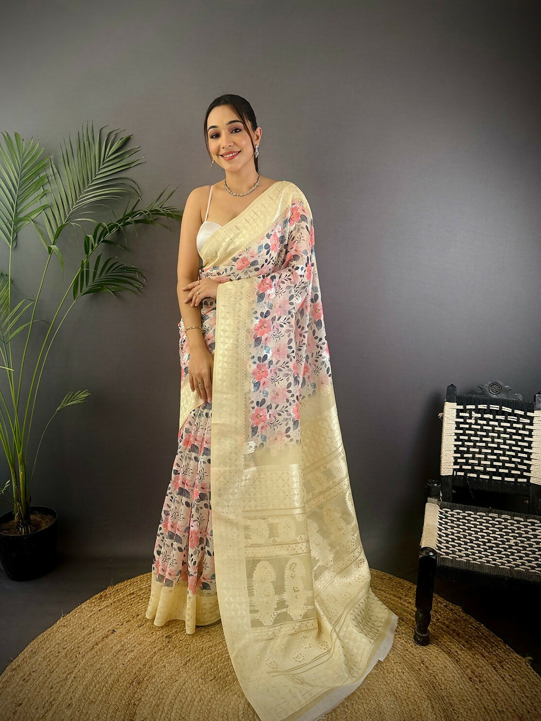 Joban Fashion Cream Floral Motifs Banarasi Silk Sarees | Swadesiicart