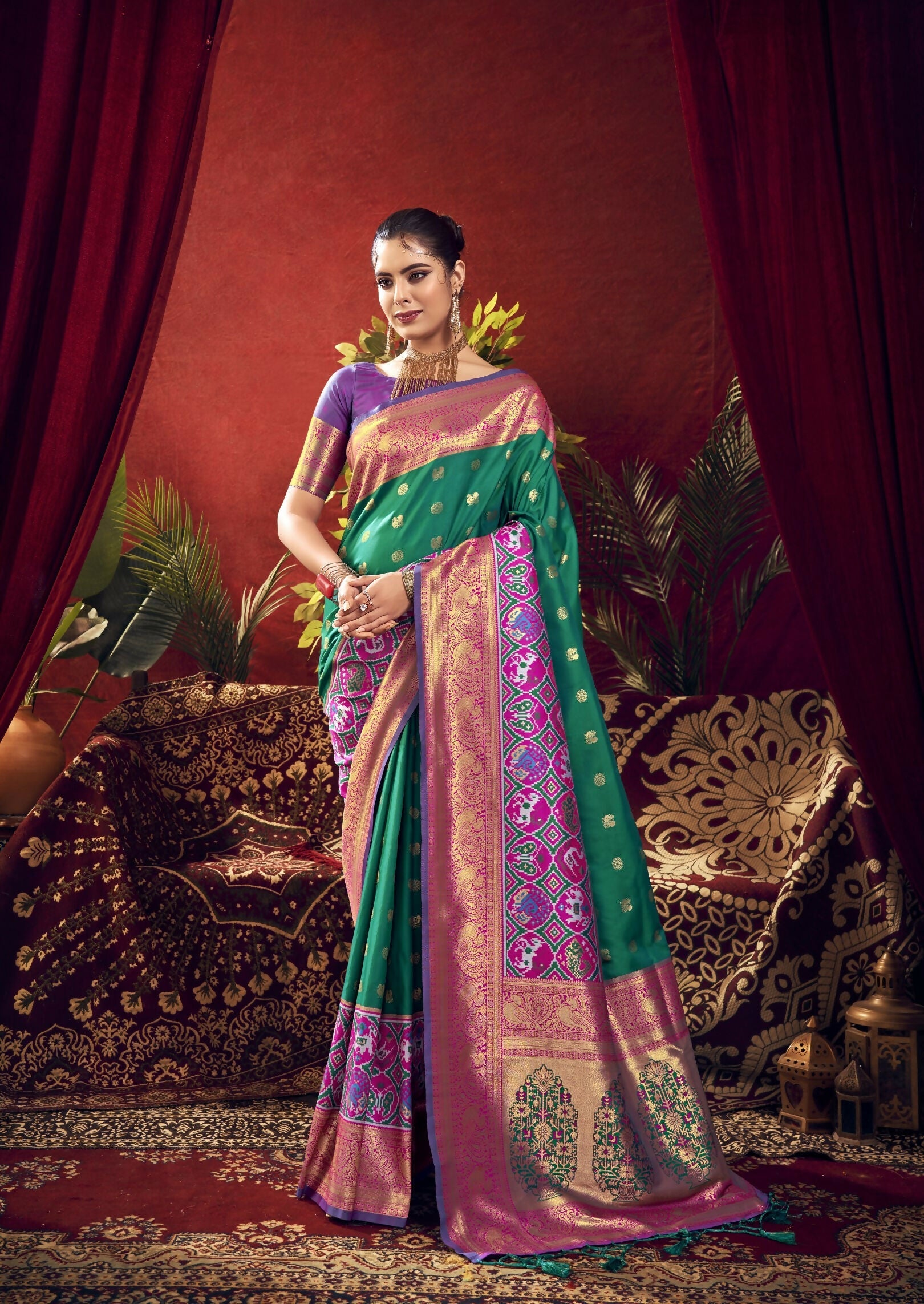 Vishnu Weaves Women's Rama Paithani Silk Saree with Blouse - Swadesiicart