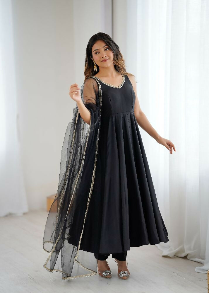 Joban Fashion Black Kurta Set Chanderi Sequence Embroidery Work - Swadesiicart