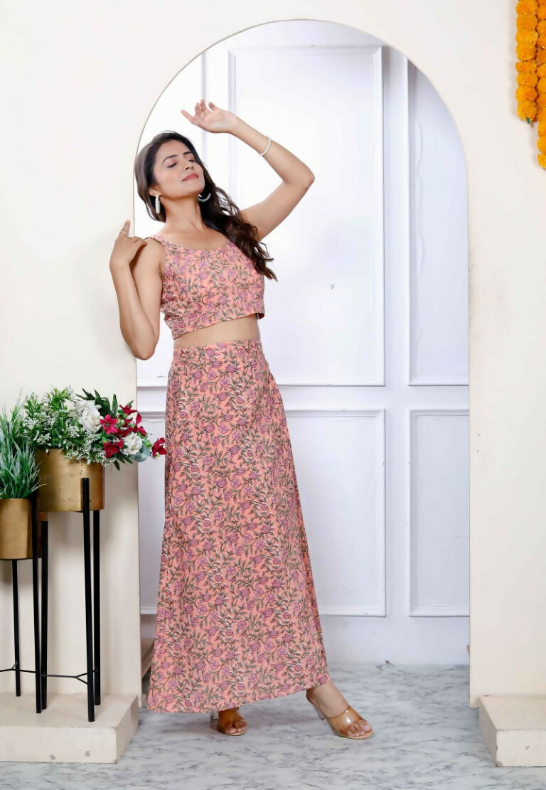 Miravan Women's Orange Floral Printed Crop Top And Skirt Co-Ord Set - Swadesiicart