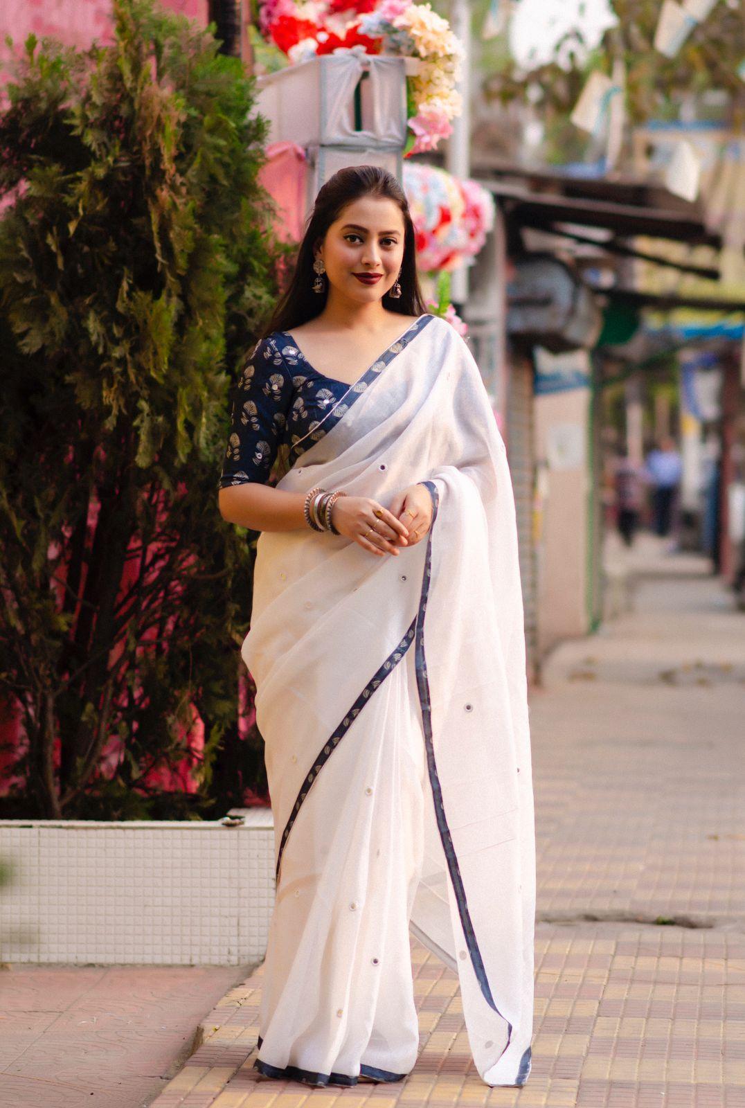 White Pure Linen Ethnic Motifs Saree with Unstitched Blouse - Hiral Fashion | Swadesiicart