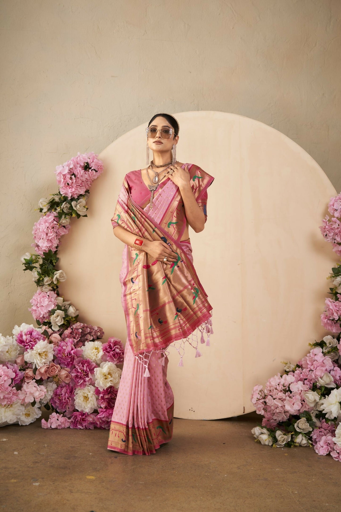 Vishnu Weaves Women's Baby-Pink Paithani Silk Saree with Blouse - Swadesiicart