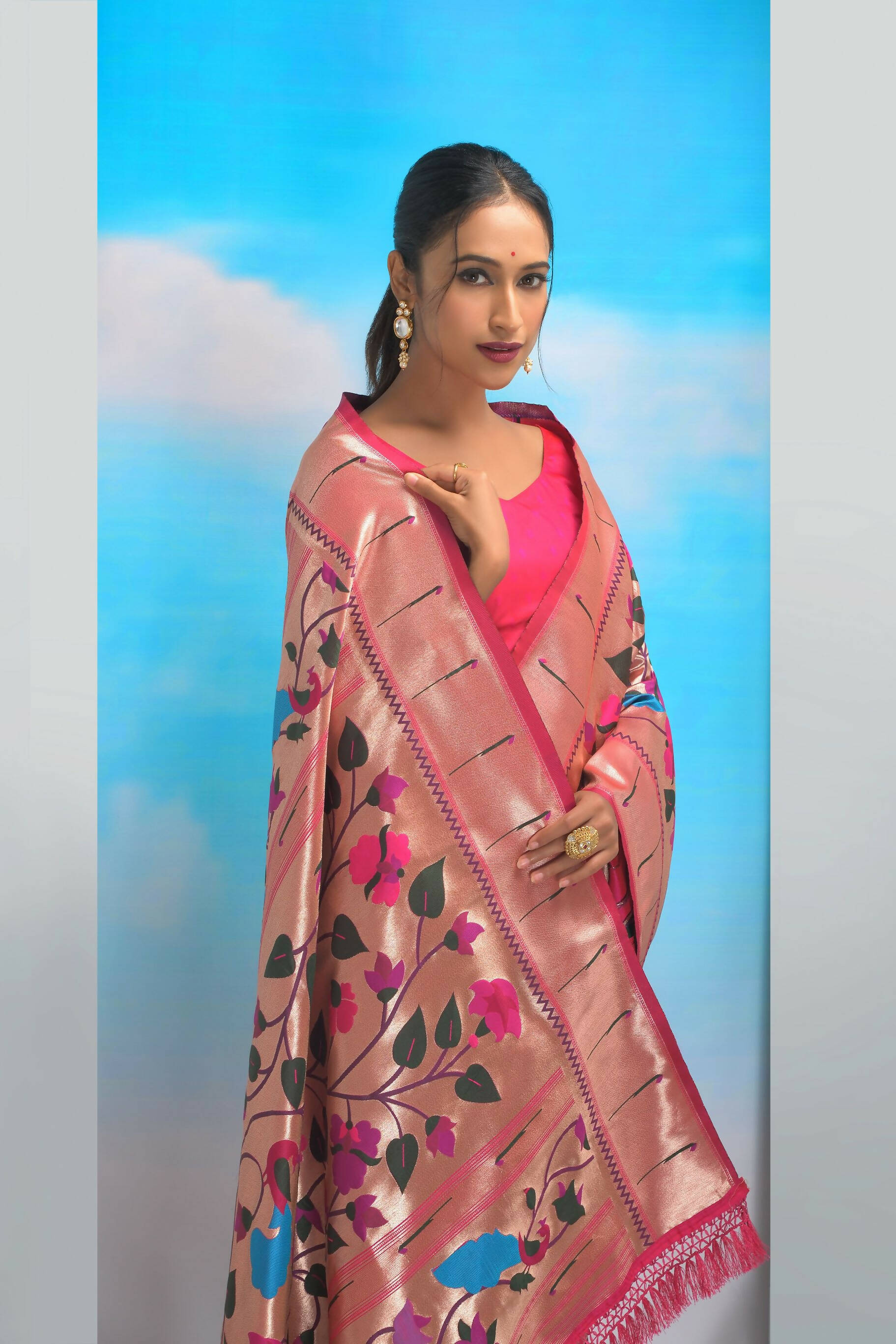 Vishnu Weaves Women's Pink Paithani Silk Minakari Zari Woven Saree with Unstitched Blouse - Swadesiicart