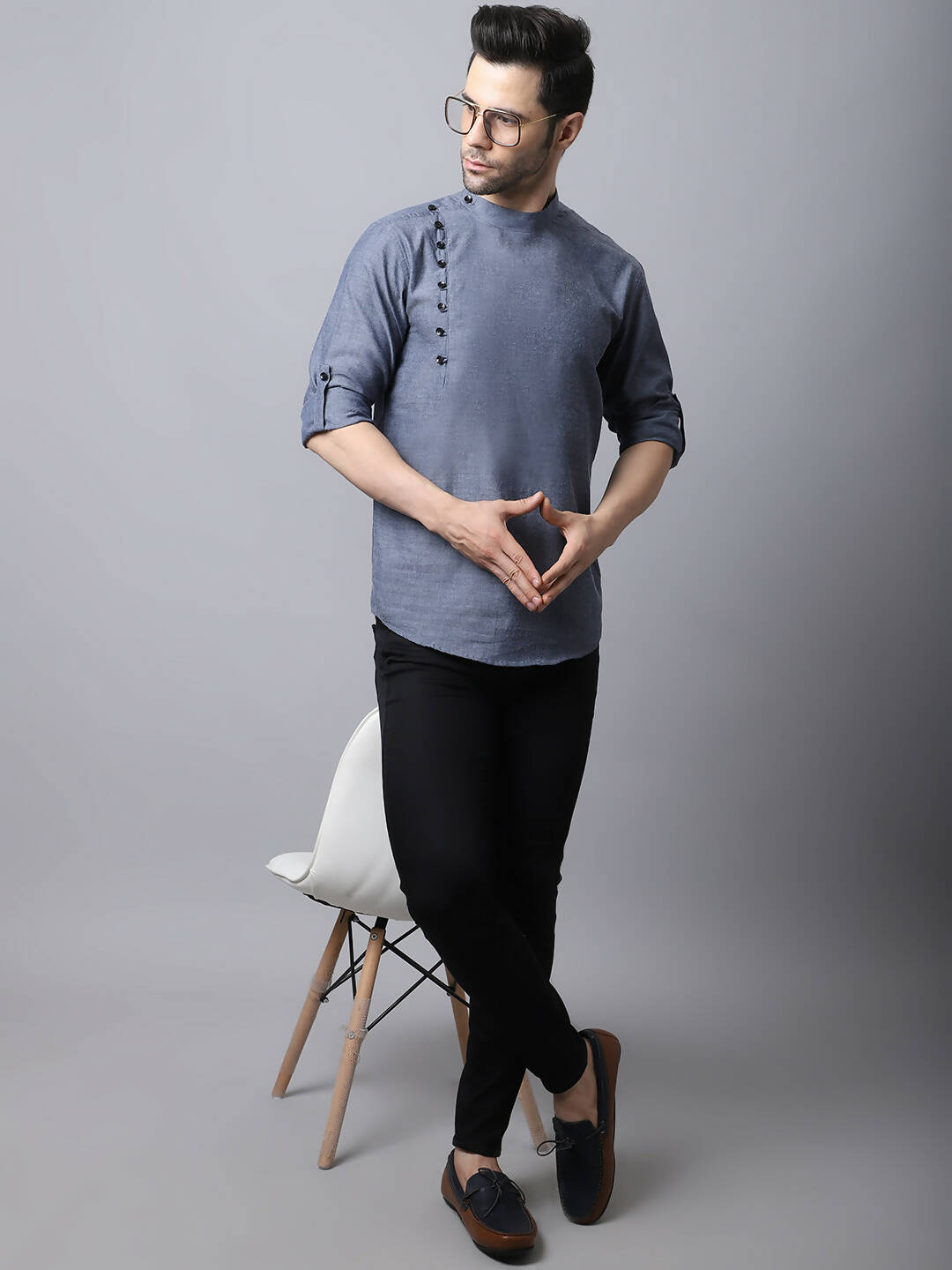 Even Apparels Grey Pure Cotton Men's Kurta With Side Placket | Swadesiicart