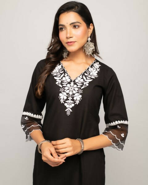 FIORRA Women's Black Cotton Straight Kurta Palazzo Set - Swadesiicart