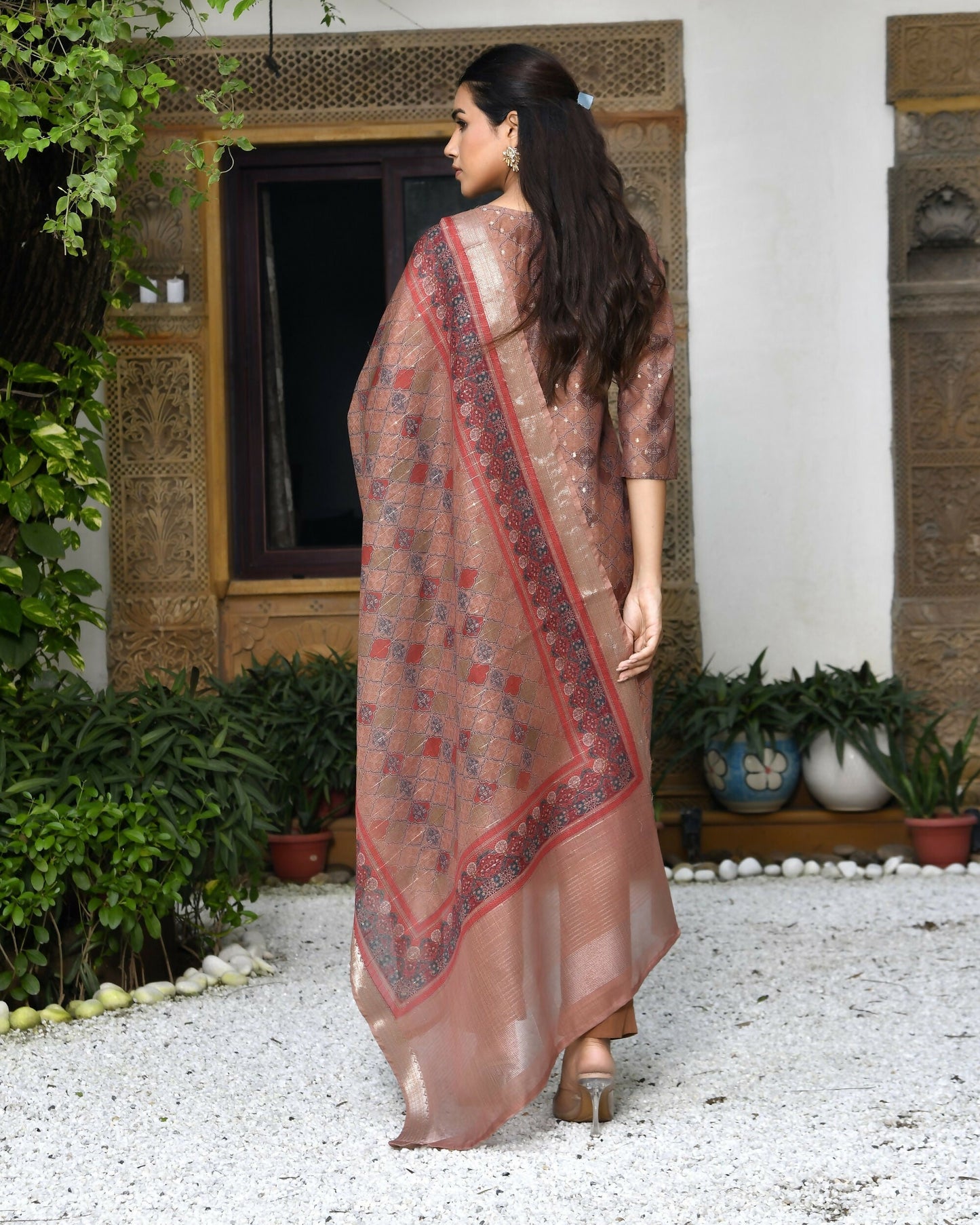Vaasva Women's Chanderi Printed Suit Set With Pant And Printed Dupatta | Swadesiicart