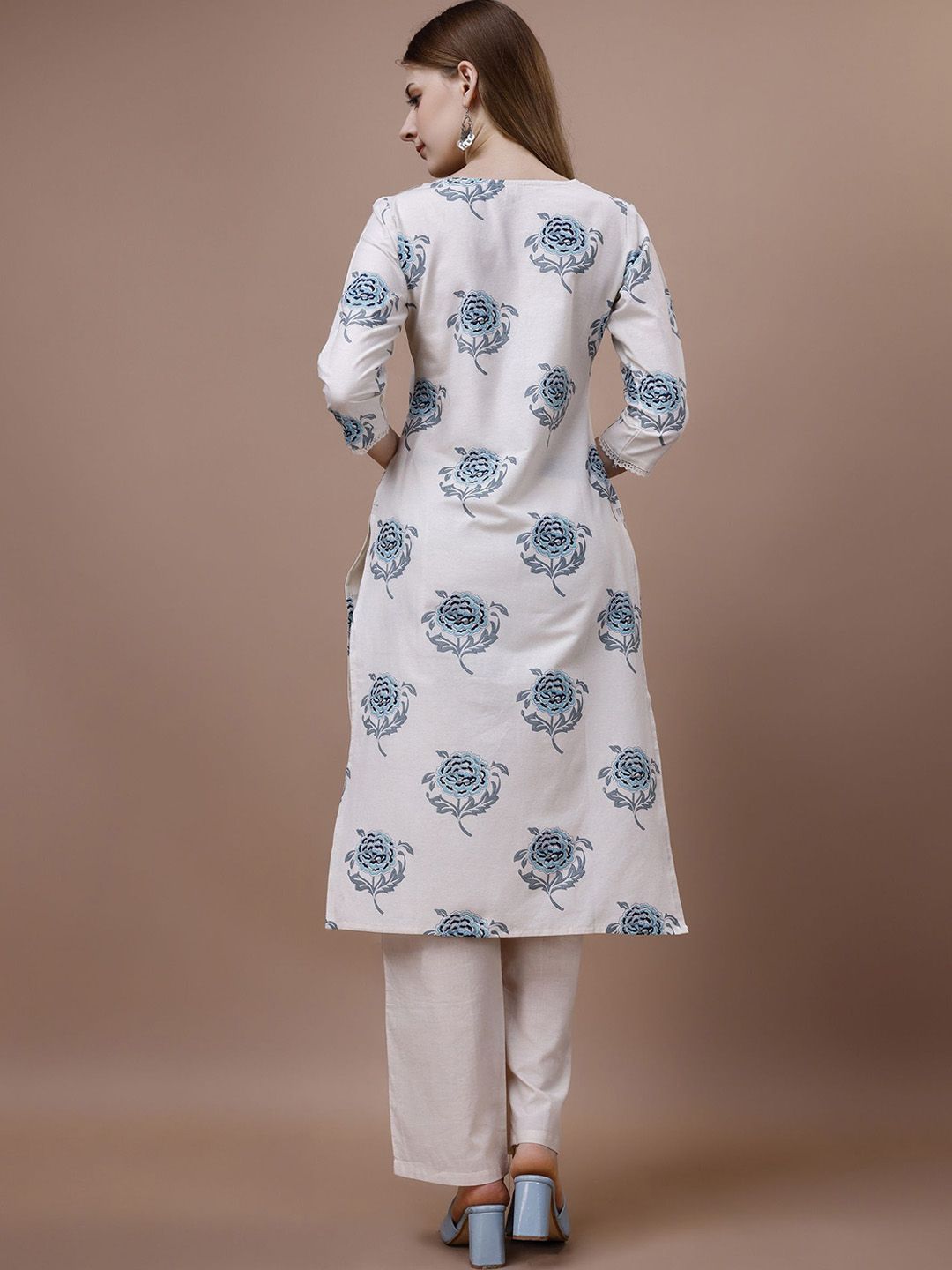 Ode by House of Pataudi Floral Printed Tie-Up Neck Cotton Straight Kurta - Swadesiicart