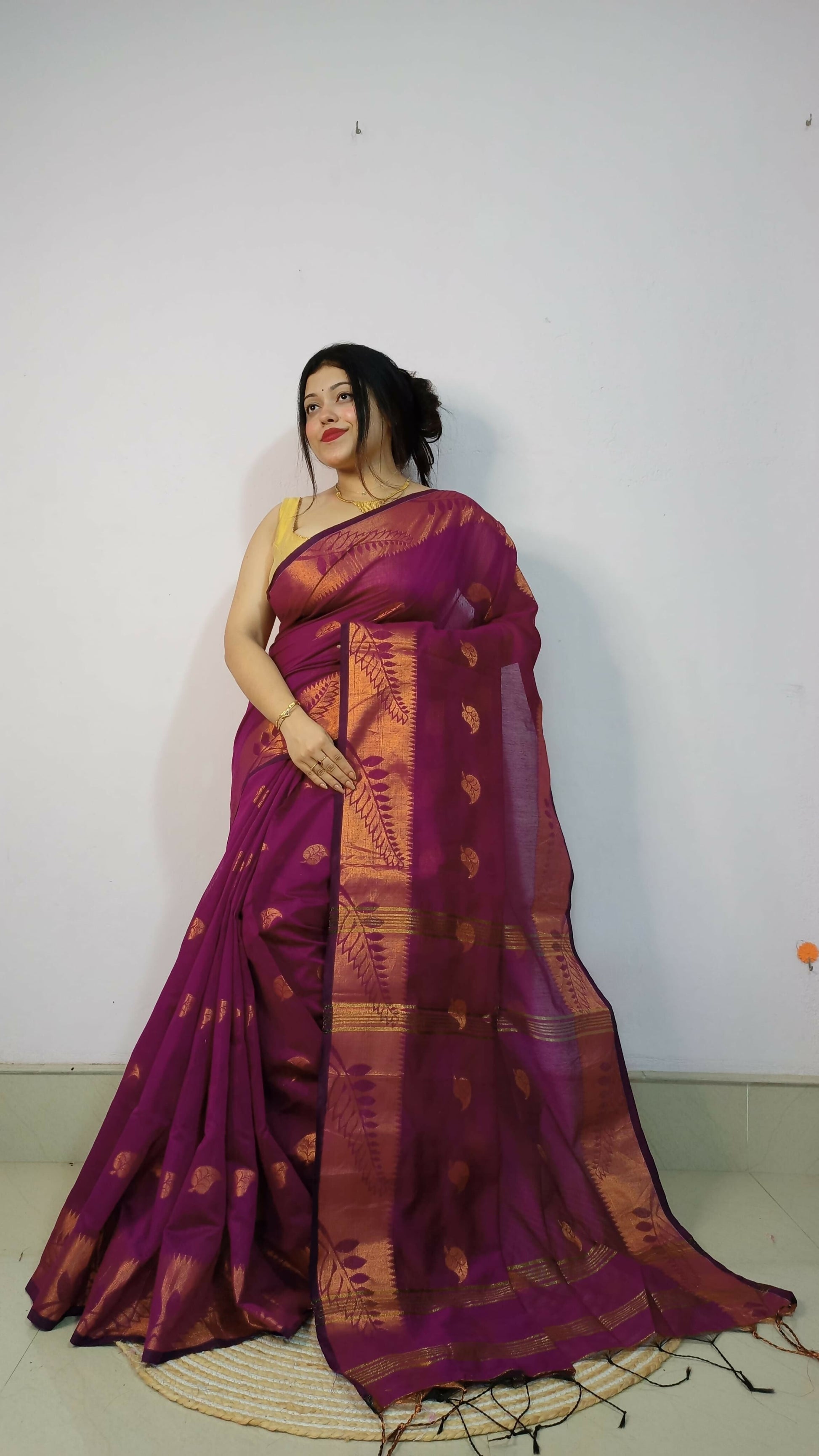 Exclusive Collection Beautiful Magenta Cotton Silk Woven Handloom Saree With Running Blouse Piece - Swadesiicart