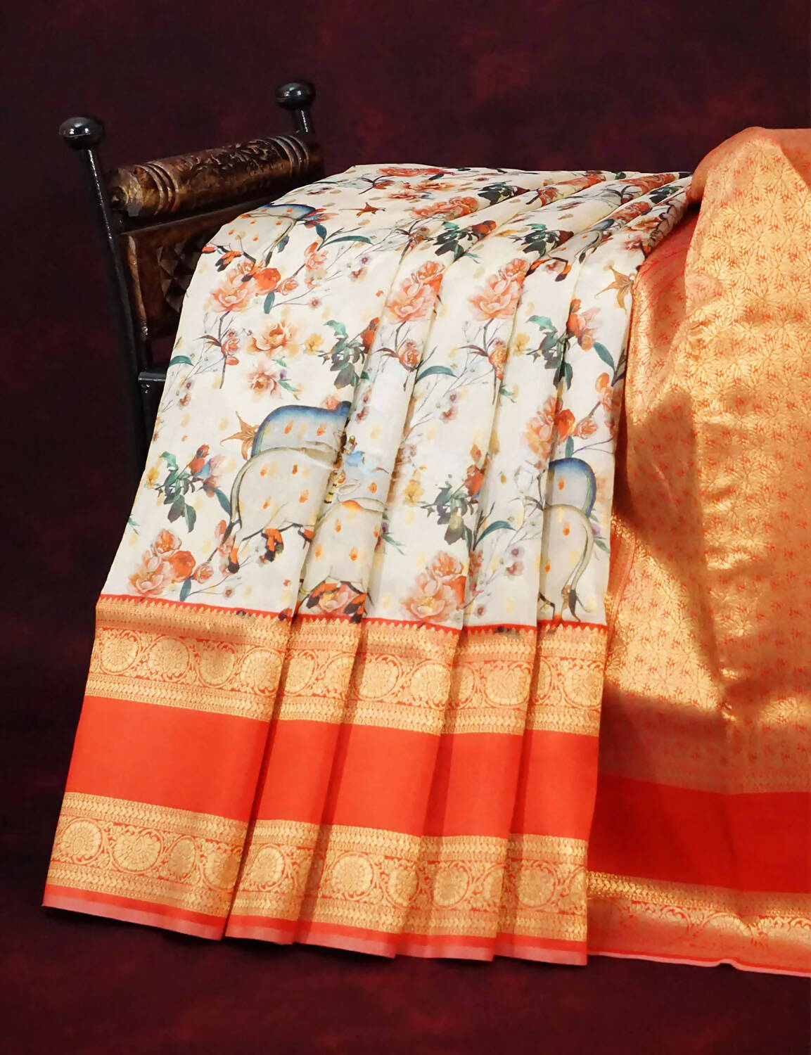 Off White Banaras Border Pichwai Design Banarasi Semi Silk Saree By Gayathri Reddy Designer Studio | Swadesiicart