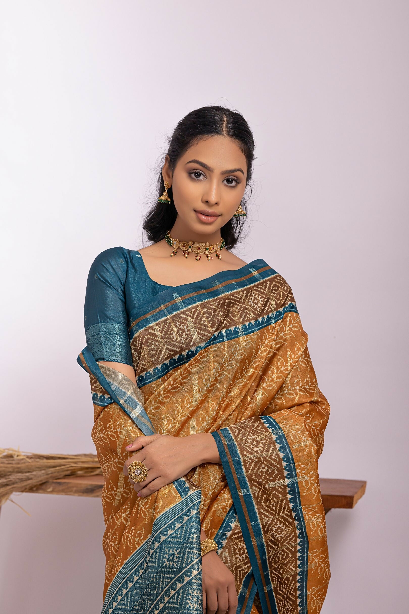 Vishnu Weaves Women's Yellow Soft Tussar Silk Zari Woven Saree with Blouse - Swadesiicart