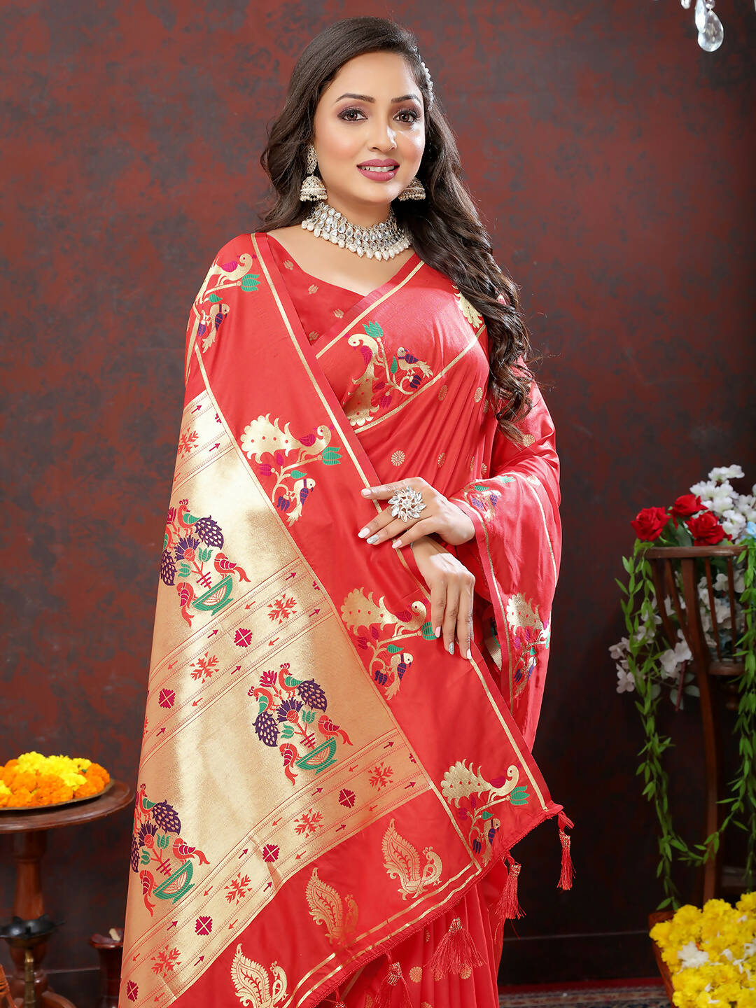 Lorenvalley Fashion Red Soft Paithani Silk Woven Design Gold Zari Meenakari Weaving Saree - Swadesiicart