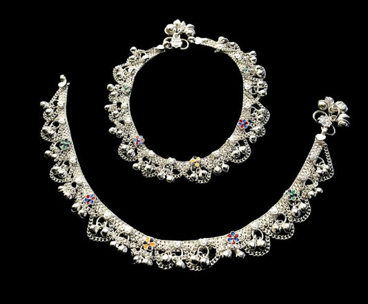 AanyaCentric Silver Plated White Metal Payal Indian Traditional Ethnic Fashion Imitation Jewellery Foot Chain | Swadesiicart