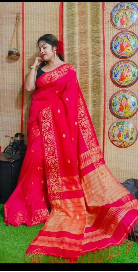 Exclusive Collection Beautiful Red Pure Cotton Woven Handloom Saree With Running Blouse Piece - Swadesiicart