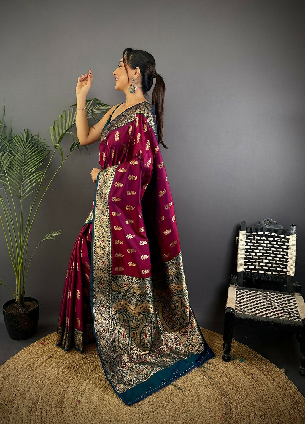 Joban Fashion Banarasi Wine Woven Butti Soft Silk Saree | Swadesiicart