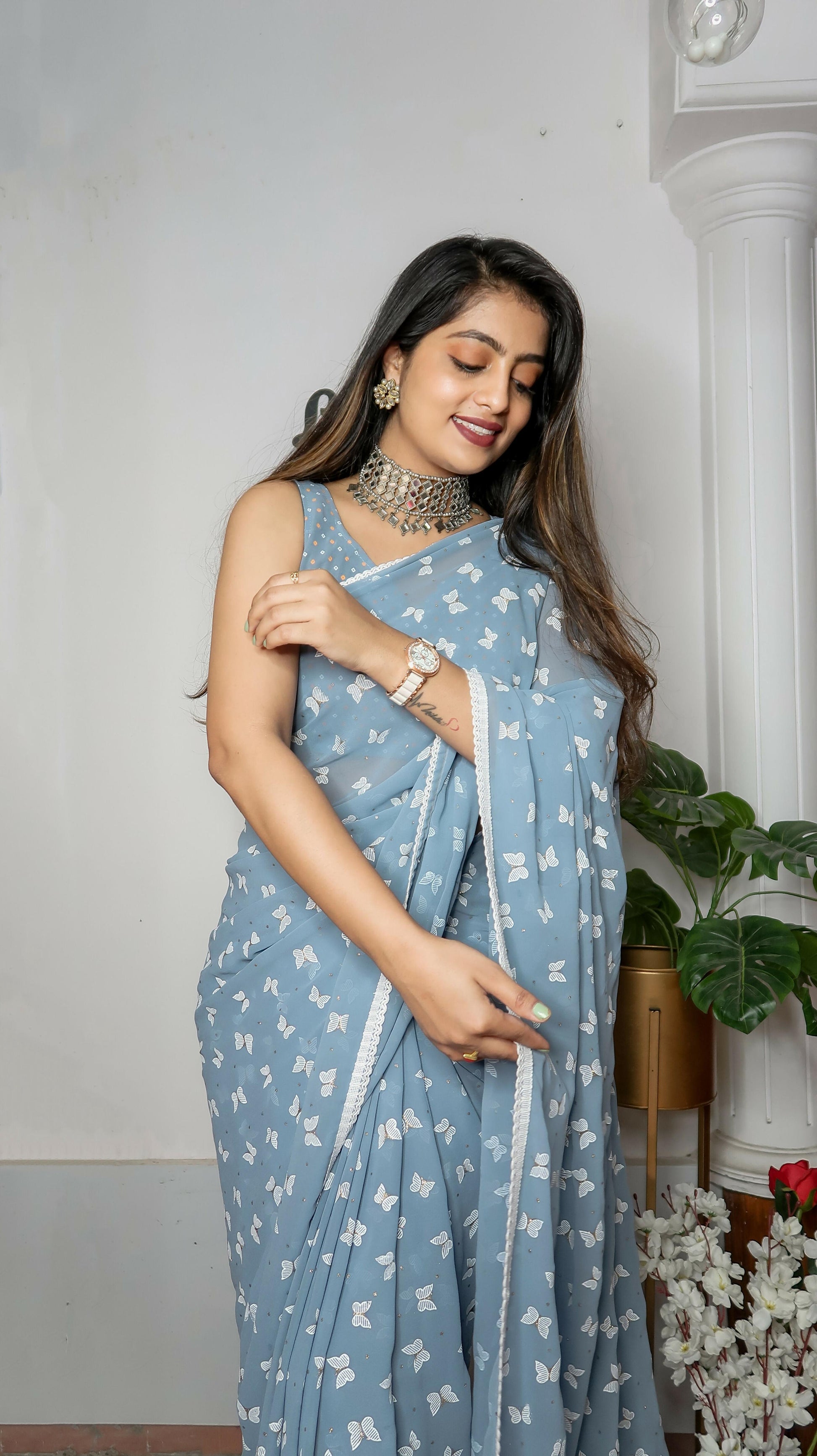 Vamsee Patangiyu Grey Georgette Saree - Swadesiicart
