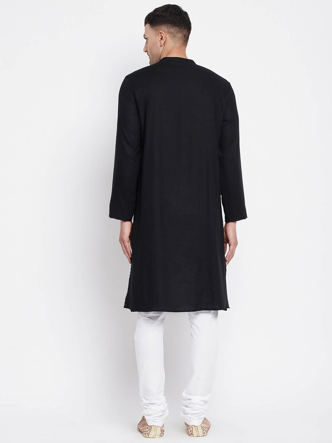 Even Apparels Black Pure Cotton Men's Sherwani Kurta With Asymetrical Cut | Swadesiicart