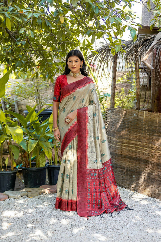 Vishnu Weaves Women's Cream Tussar Silk Zari Woven Saree with Blouse - Swadesiicart