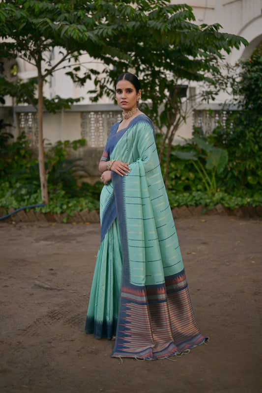 Vishnu Weaves Women's Sea-Green Raw Silk Saree with Blouse - Swadesiicart
