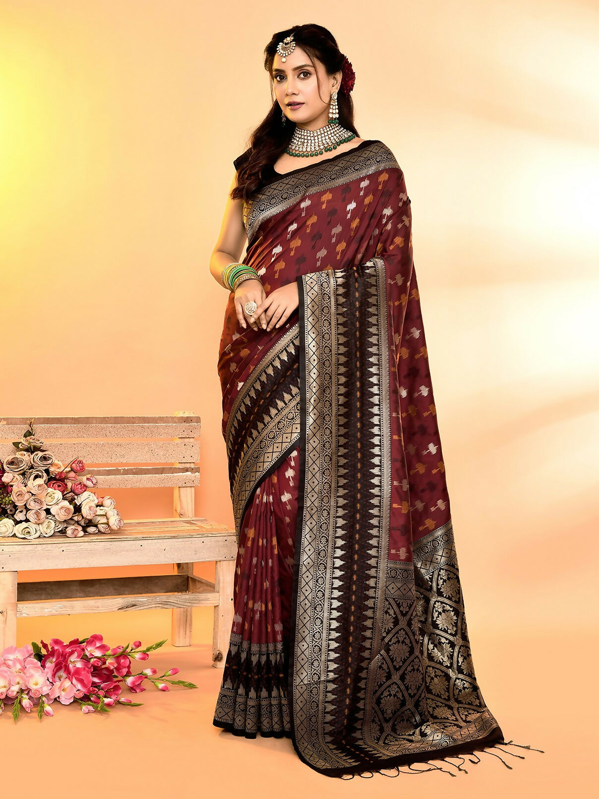 Joban Fashion Maroon & Black Plain With Weaving Border Banarasi Silk Sarees | Swadesiicart