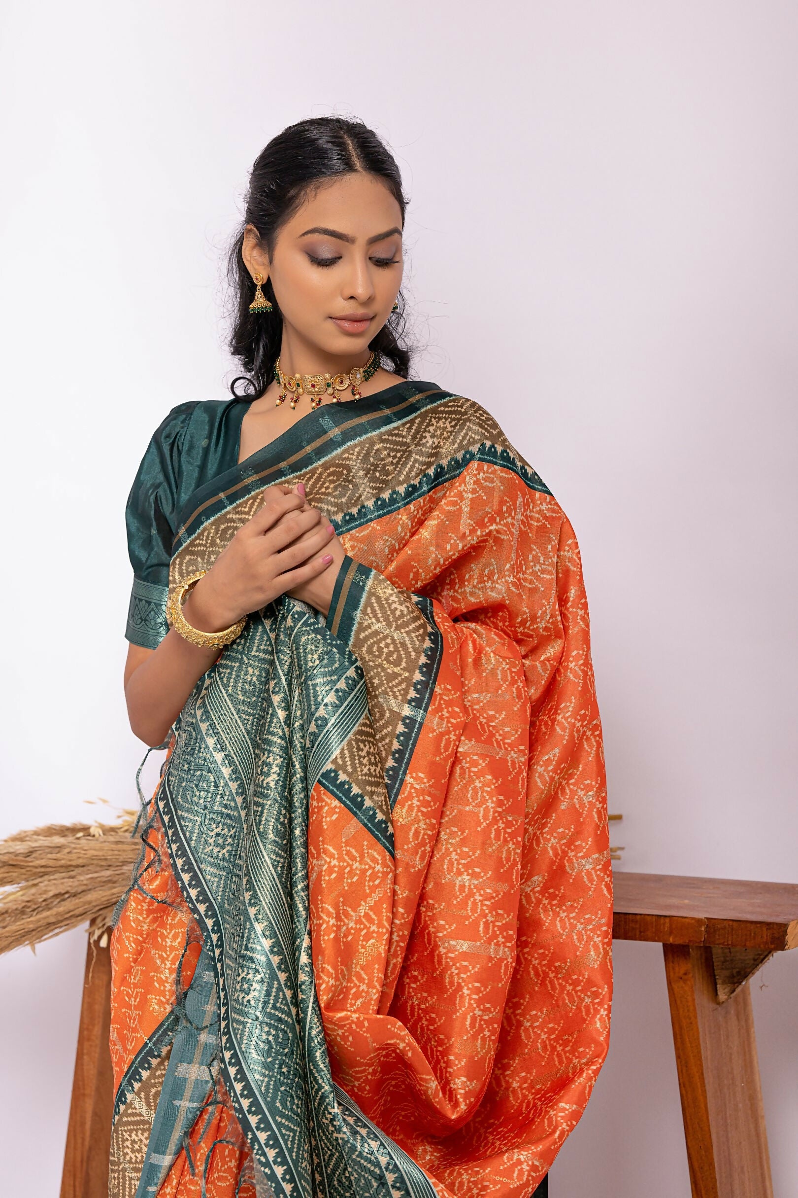 Vishnu Weaves Women's Orange Soft Tussar Silk Zari Woven Saree with Blouse - Swadesiicart