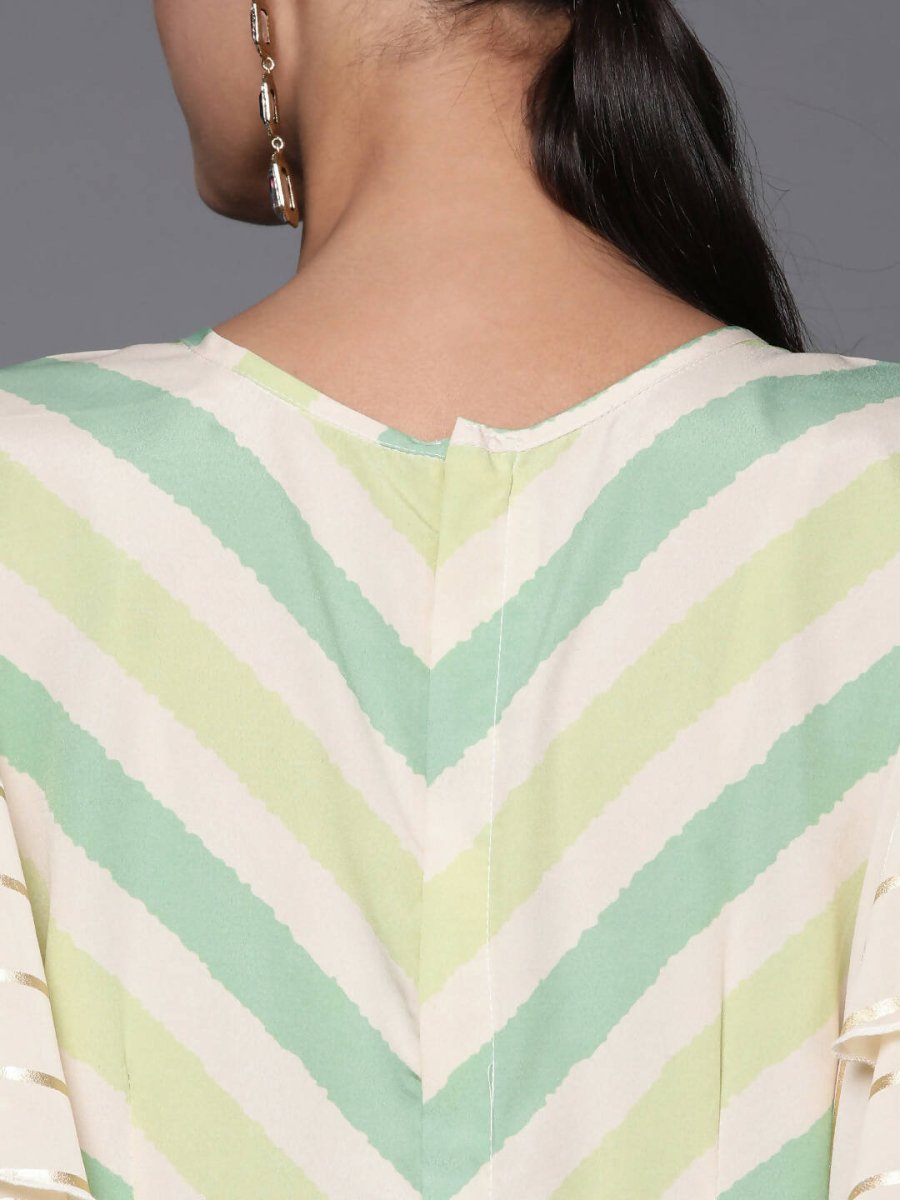 Ahalyaa Off White & Green Zig Zag Print Basic Jumpsuit - Swadesiicart