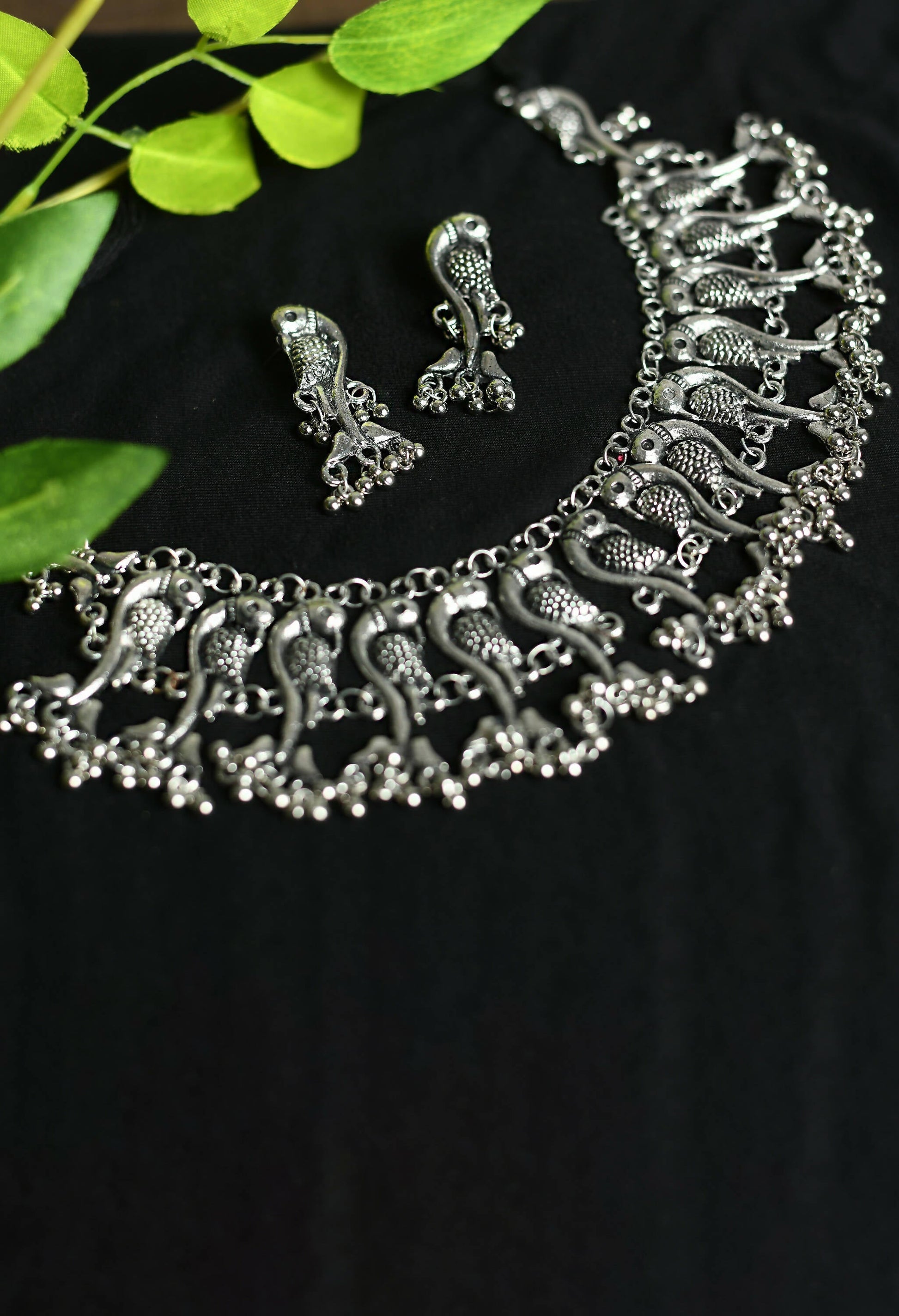 Mominos Fashion Johar Kamal Oxidised Silver-Plated Brass Finish Peacock Choker For Women (Silver) | Swadesiicart