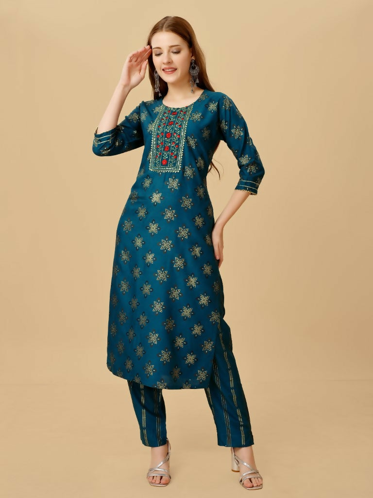 Jyoti Fashion Women's Navy Blue Viscose Rayon Embroidered Kurta Pant Set | Swadesiicart