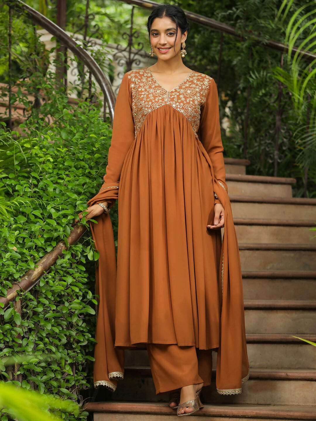 Janasya Brown Georgette Yoke Embroidery Kurta,Bottom & Dupatta | Swadesiicart