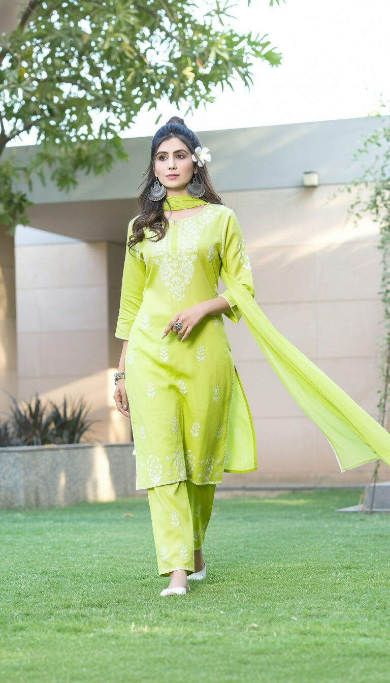 BulBul Akshyani Green Rayon Kurta Set with Dupatta - Swadesiicart