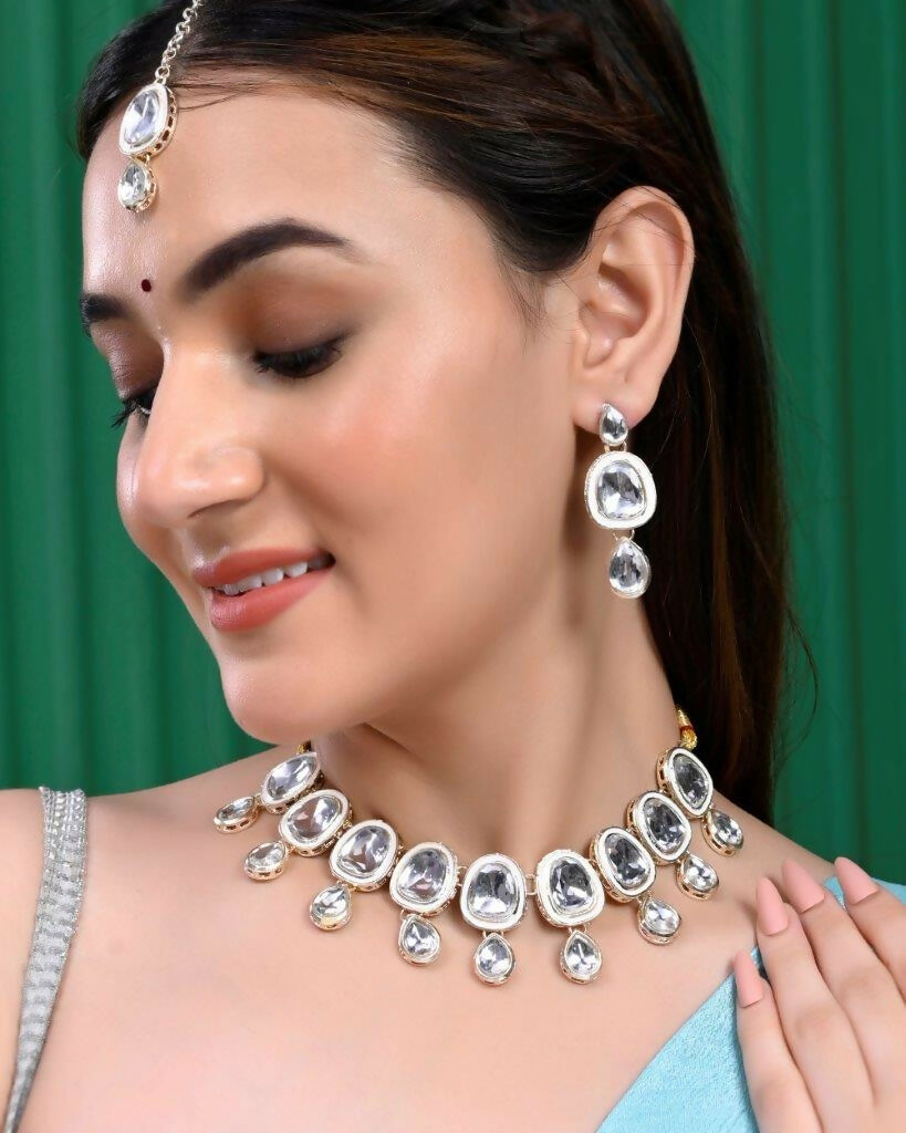 VOJ Kundan Studded Silver Plated White Color Jewellery Set with MaangTikka - VOJ (Valley Of Jewellery)
