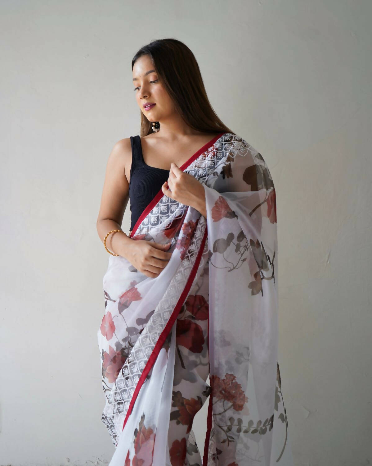 Vamsee White Organza Saree - Swadesiicart