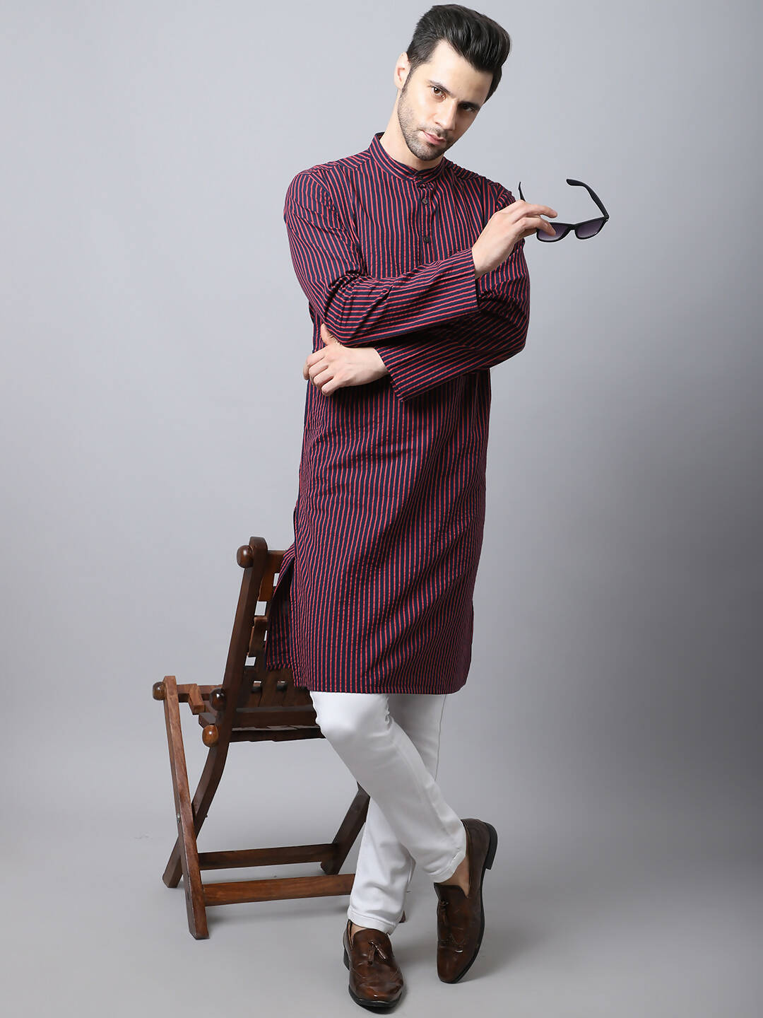Even Apparels Black Pure Cotton Men's Kurta With Band Collar (STR1173) | Swadesiicart