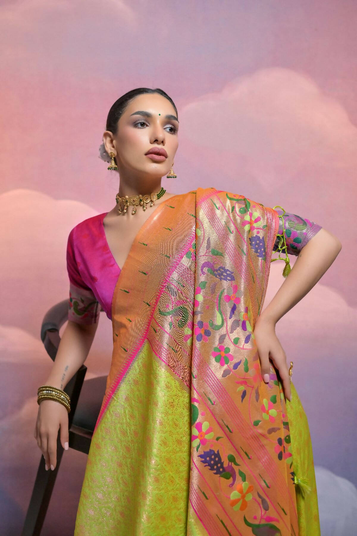 Vishnu Weaves Women's Mahendi Paithani Silk Zari Woven Saree with Blouse - Swadesiicart