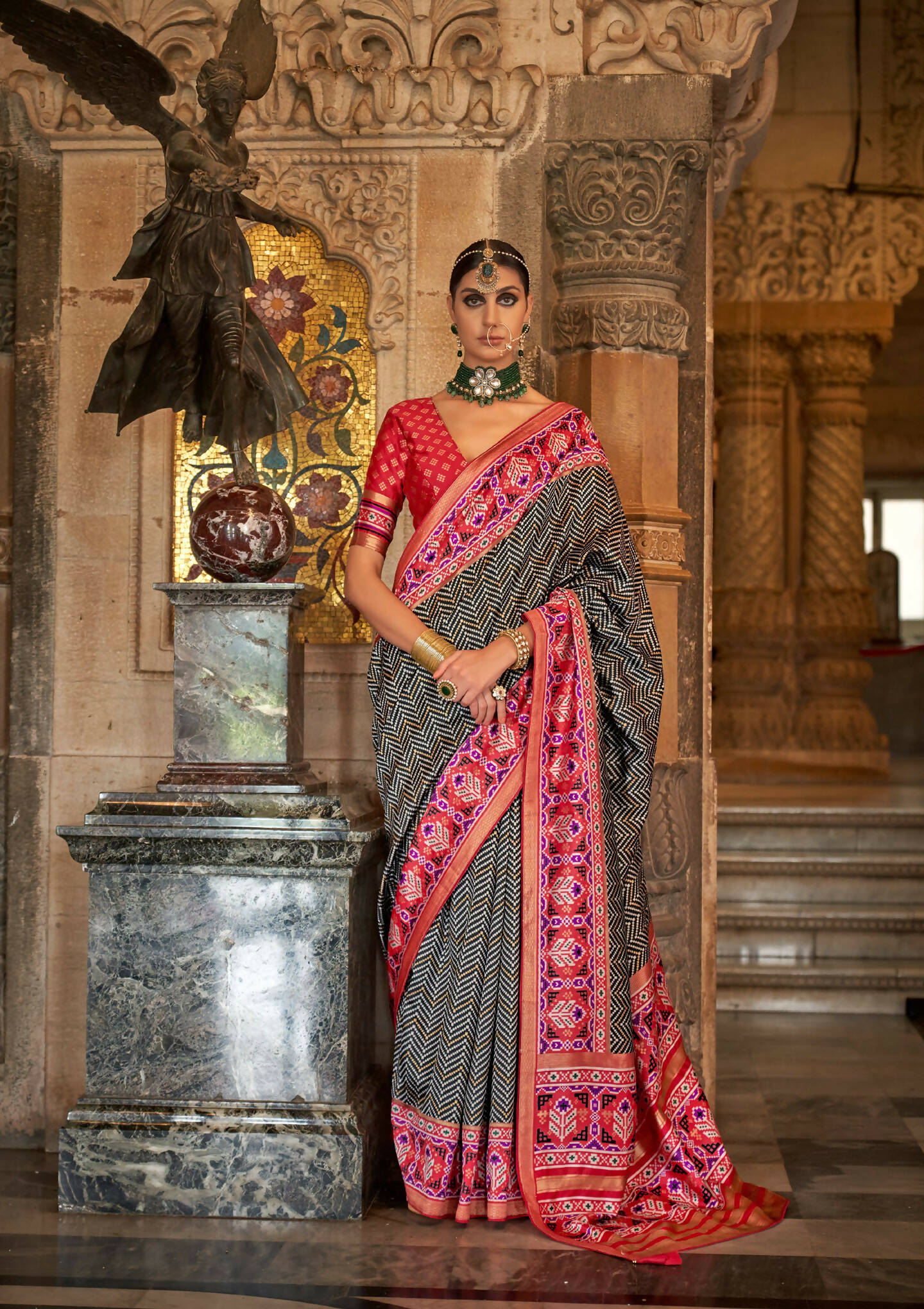 Kabul Grey Banarasi Weaving, Ultra Aqua Finish, Zari Work Banarasi Silk Saree - Rath Kunti - Swadesiicart
