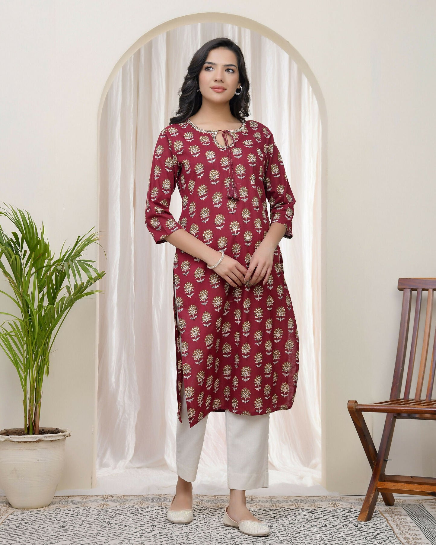 Vaasva Women Maroon Cotton Printed Straight Kurti With Pant | Swadesiicart