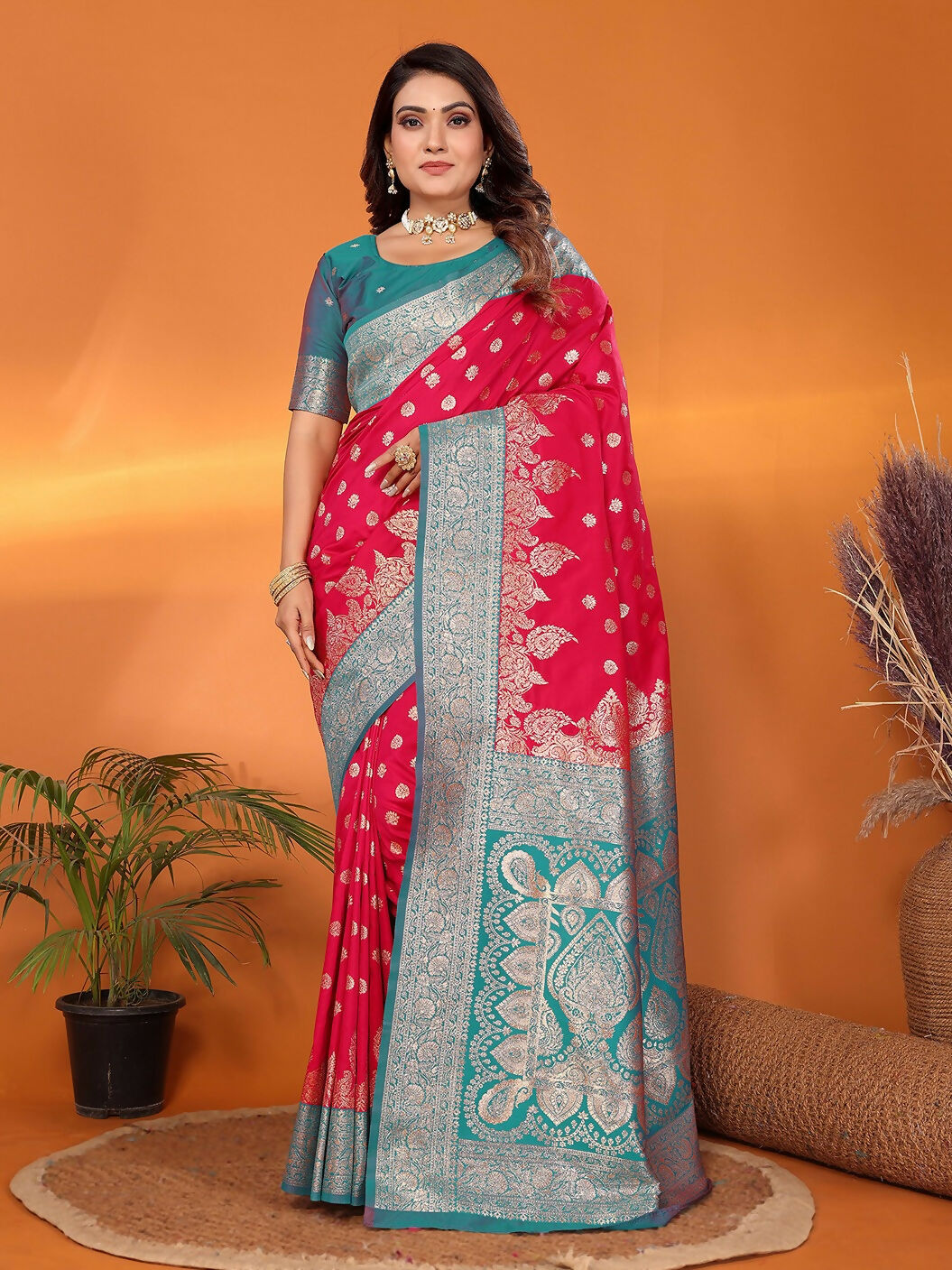 Joban Fashion Banarasi Hot Pink Woven Soft Silk Saree | Swadesiicart