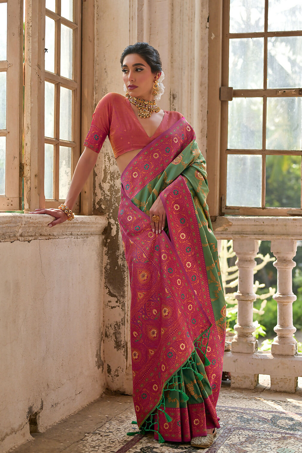 Vishnu Weaves Women's Pista Banarasi Silk Zari Woven Saree with Blouse - Swadesiicart