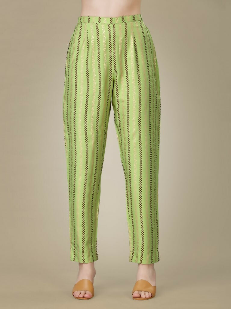 Jyoti Fashion Women's Light Green Rayon Embroidered Kurta Pant Set | Swadesiicart