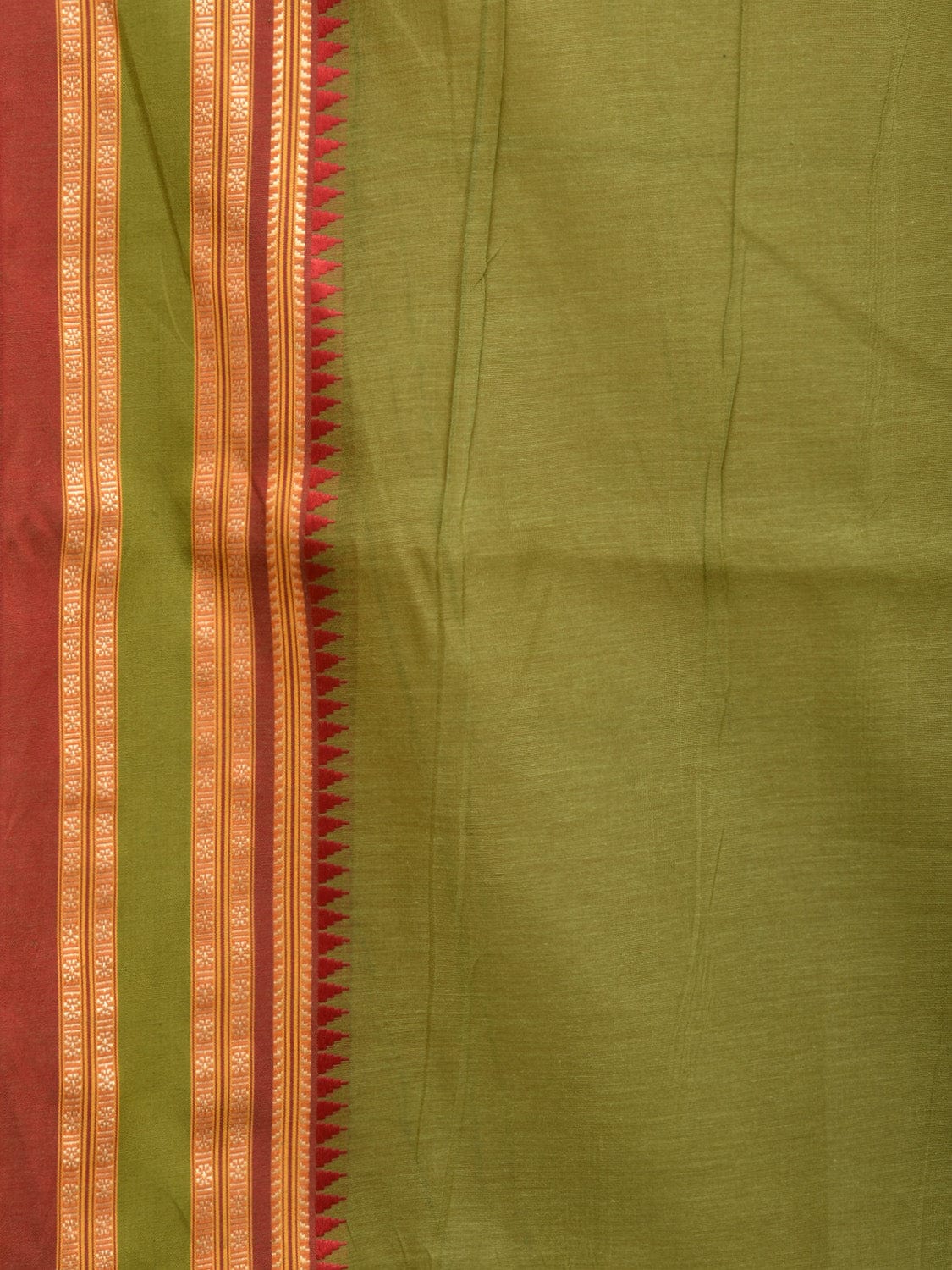 Olive Bamboo Cotton Plain Saree with Temple Border Design - Global Threads | Swadesiicart