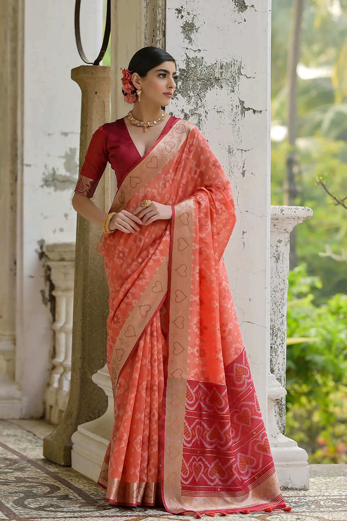 Vishnu Weaves Women's Orange Raw Silk Thread Ikkat Woven Saree with Blouse - Swadesiicart