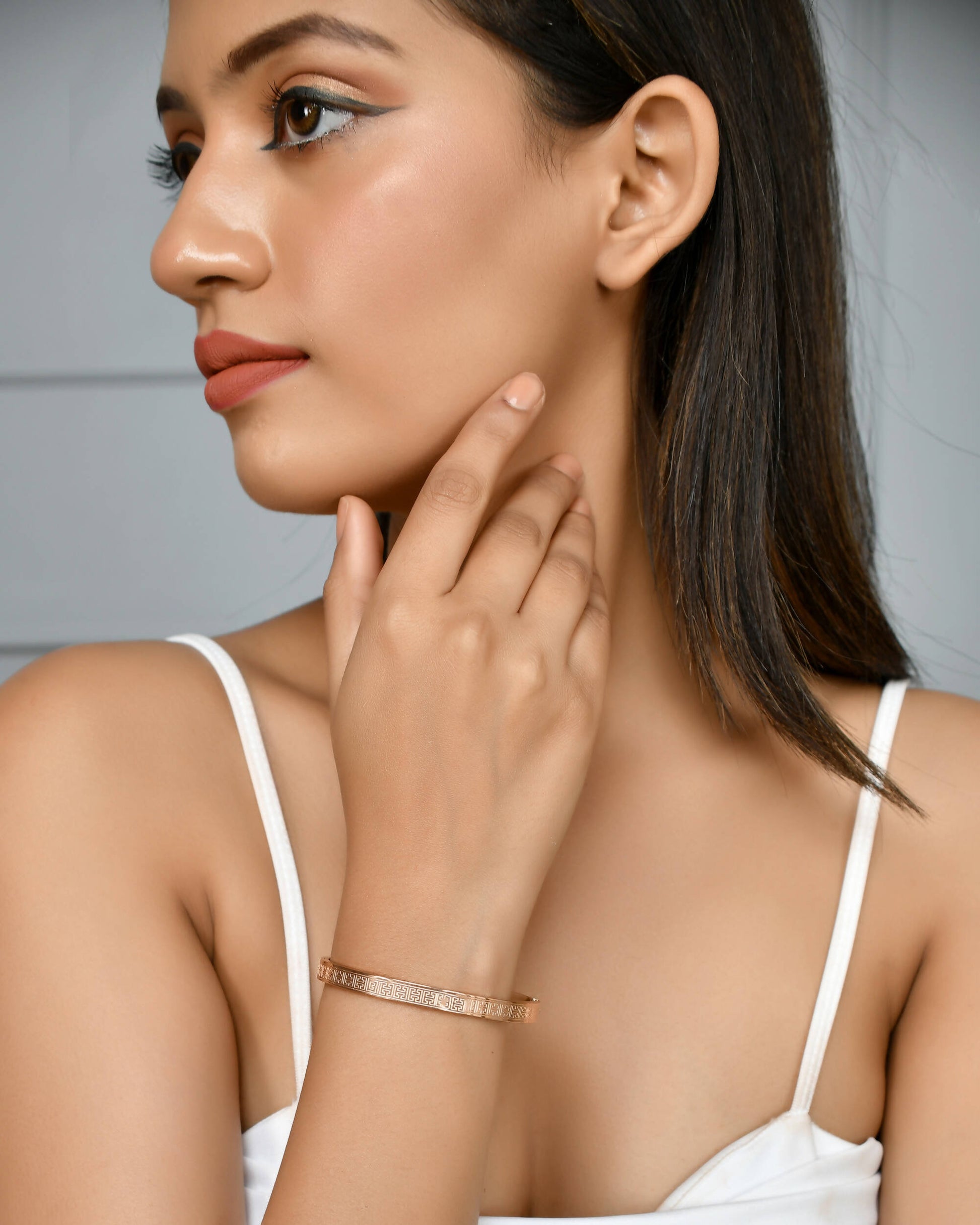VOJ Stainless Steel Gold-Polished Bracelet - Swadesiicart