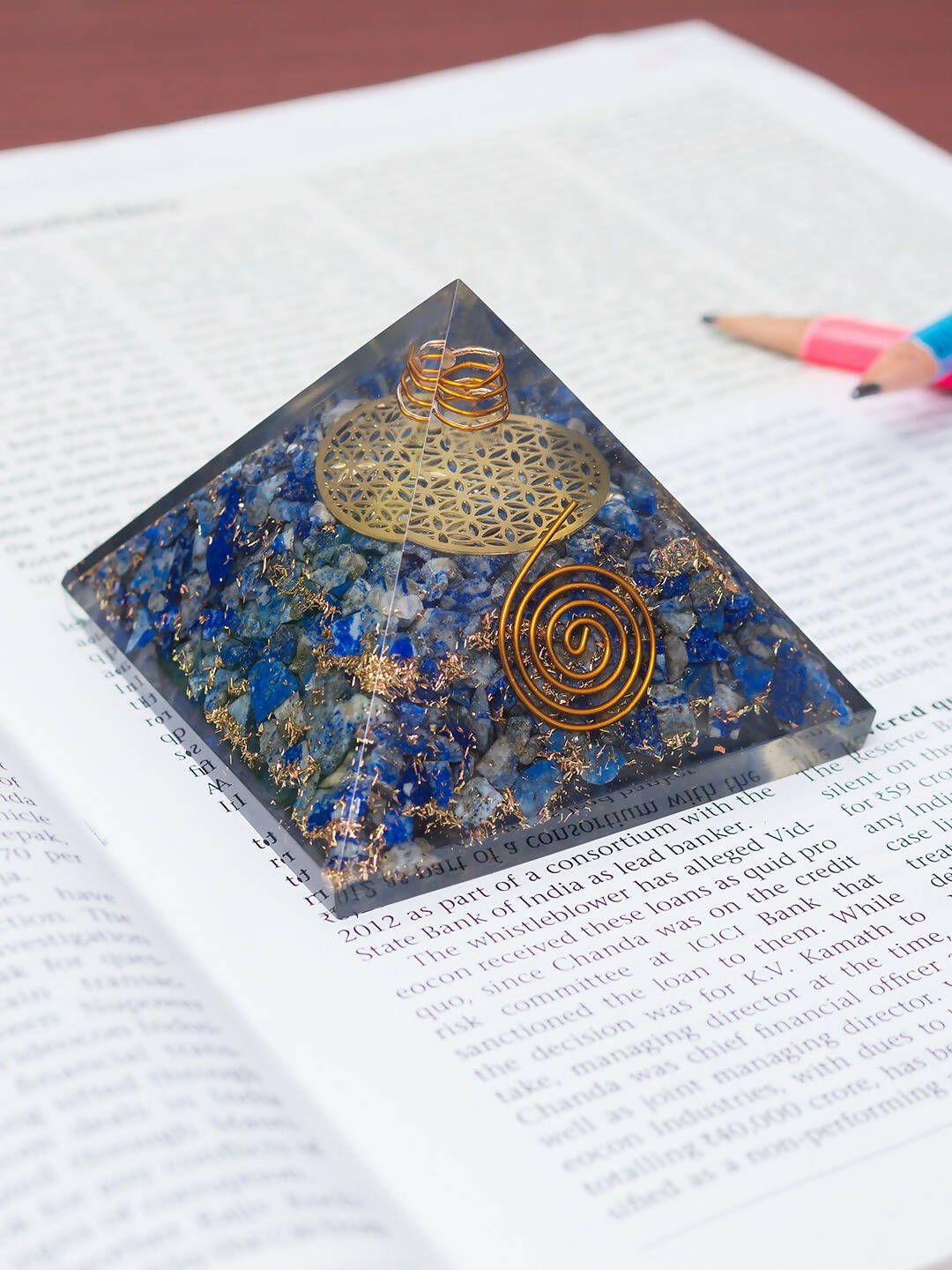 Golden Peacock Blue & Gold-Toned Lapis Lazuli Orgone Stone Pyramid Prism Paperweight | Swadesiicart