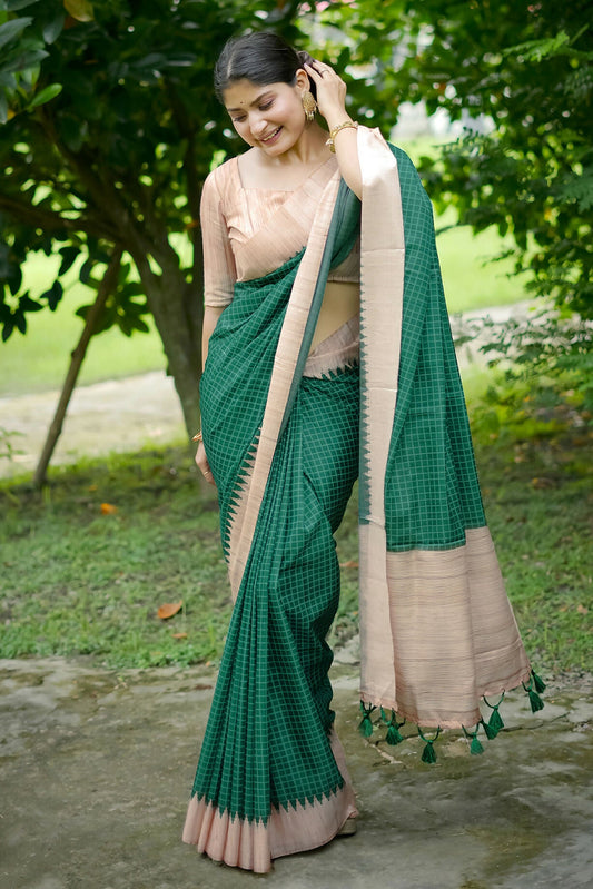 Vishnu Weaves Women's Green Tussar Silk Woven Saree with Blouse - Swadesiicart